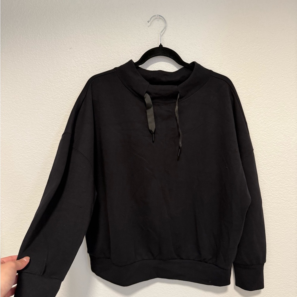 Women’s Black Sweatshirt With Satin Strings